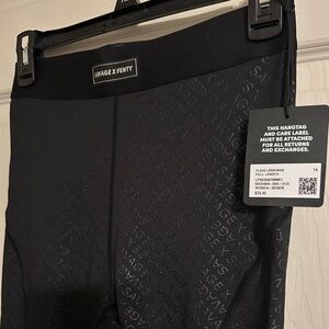 Savage X Logo print Black full length Flow Leggings XL-1X